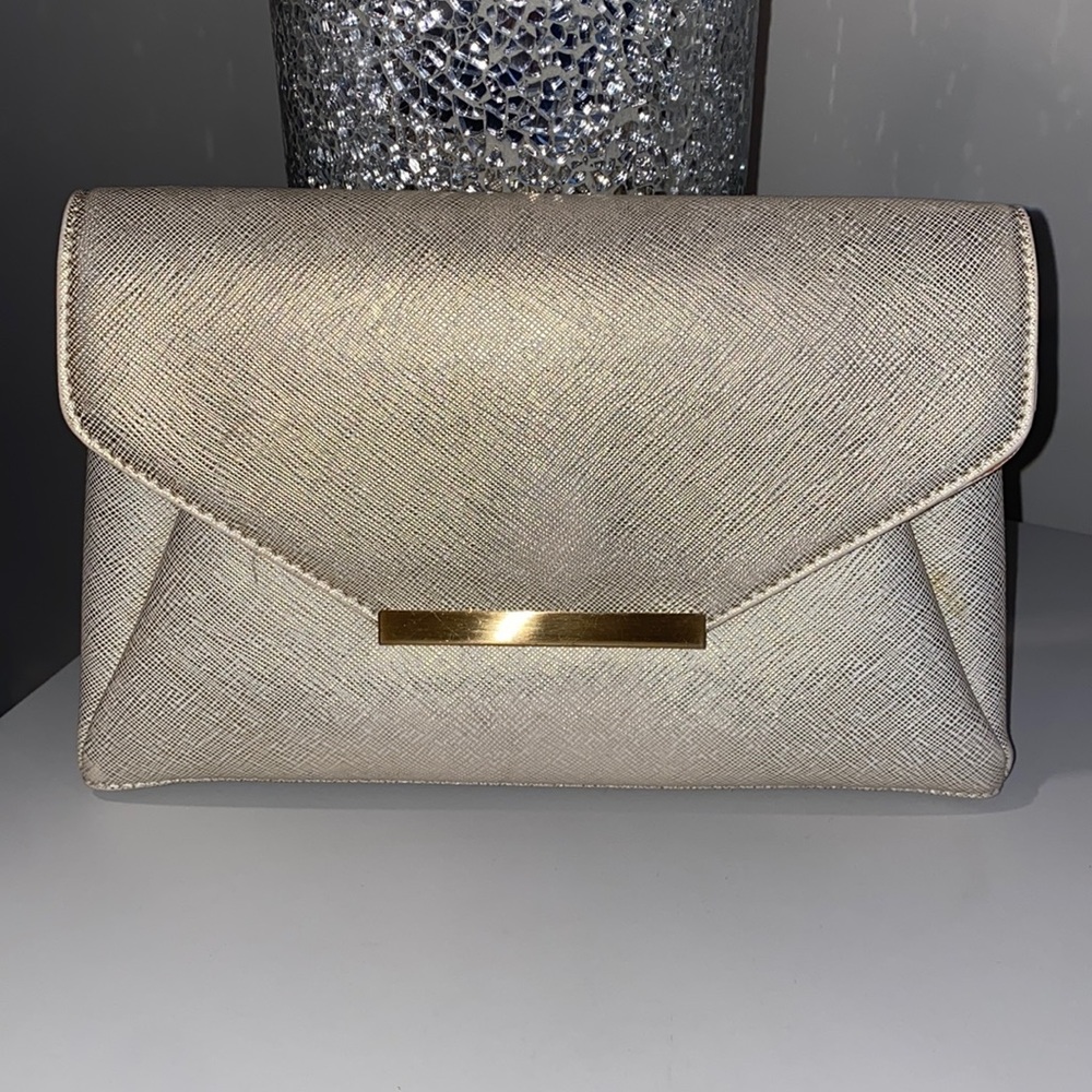 Gold clutch